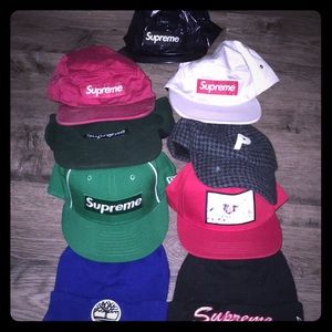 Supreme hat lot!!!